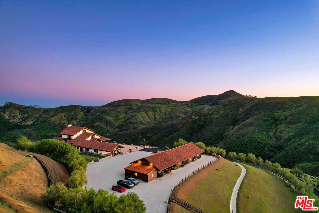 12486 Yerba Buena Rd