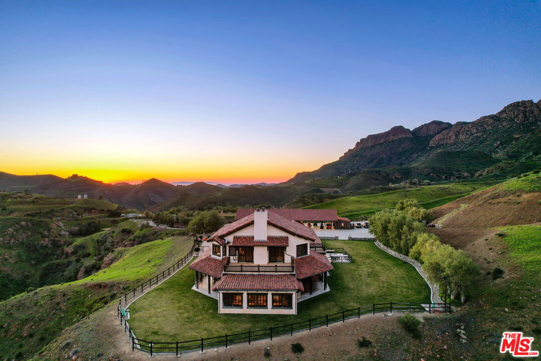 12486 Yerba Buena Rd