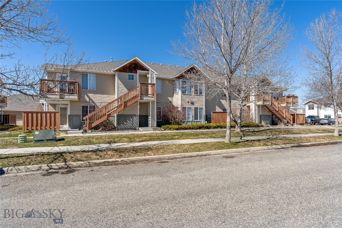859 Forestglen 4D