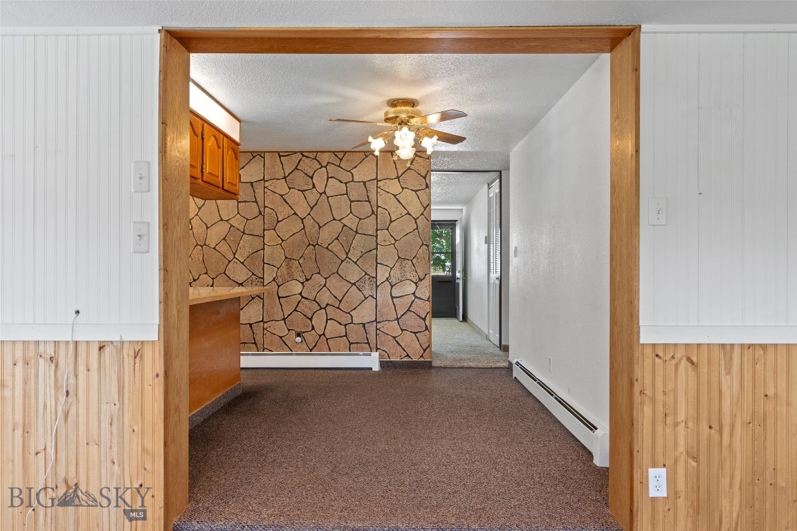 509 1st E