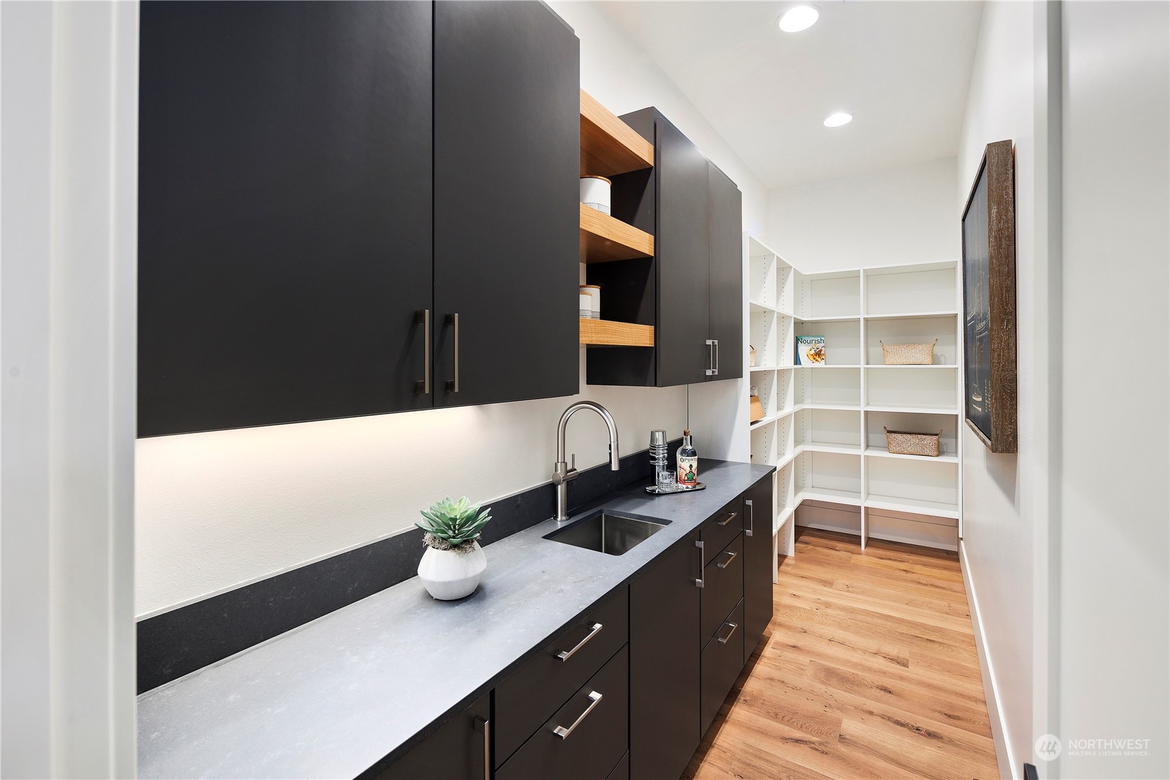 26 xxx SE 152nd Street