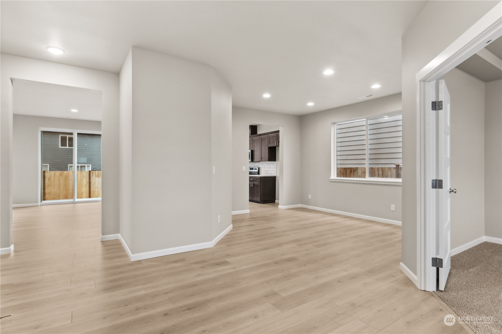 16612 8th Avenue E Unit: 8