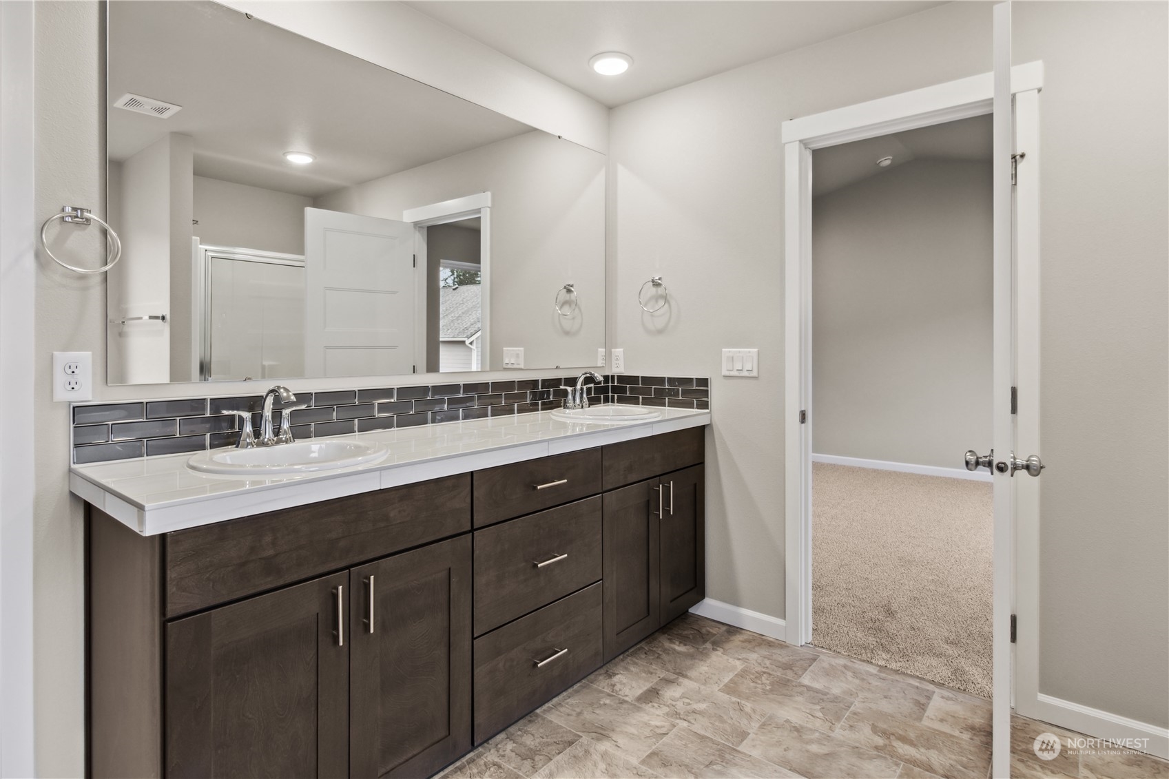 16612 8th Avenue E Unit: 8
