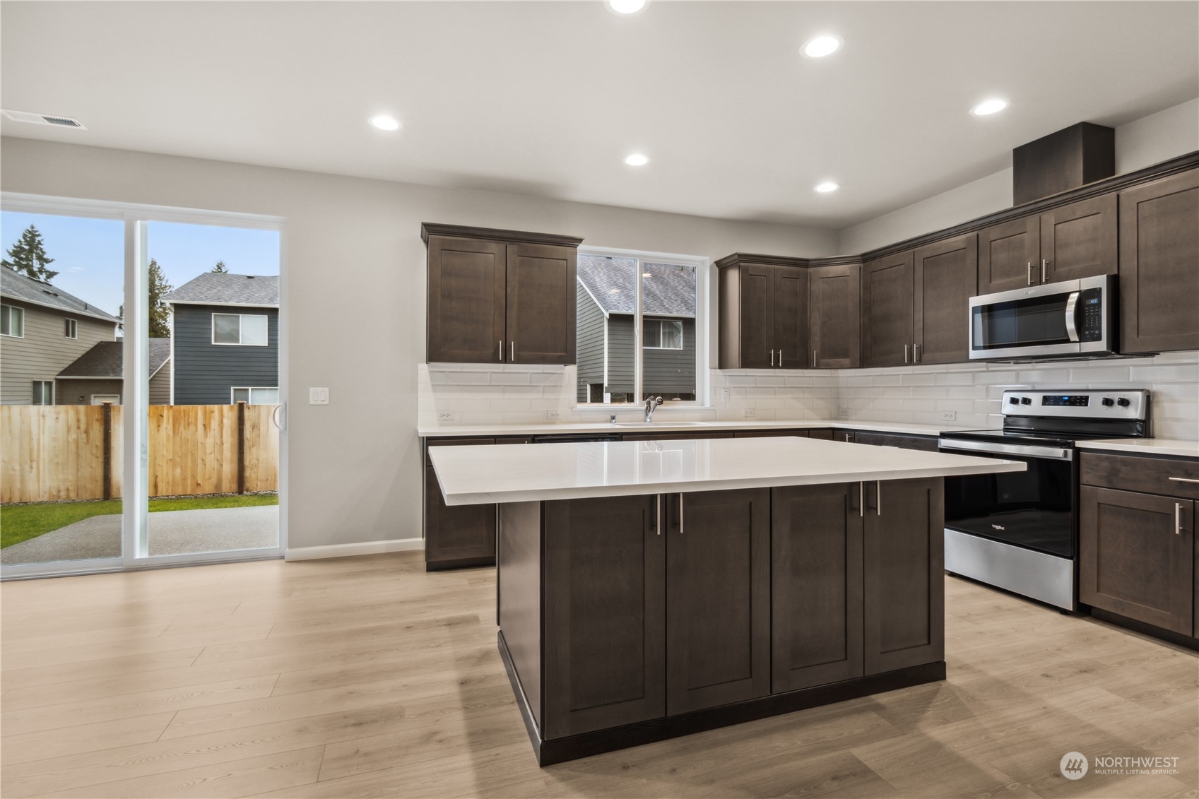 16612 8th Avenue E Unit: 8