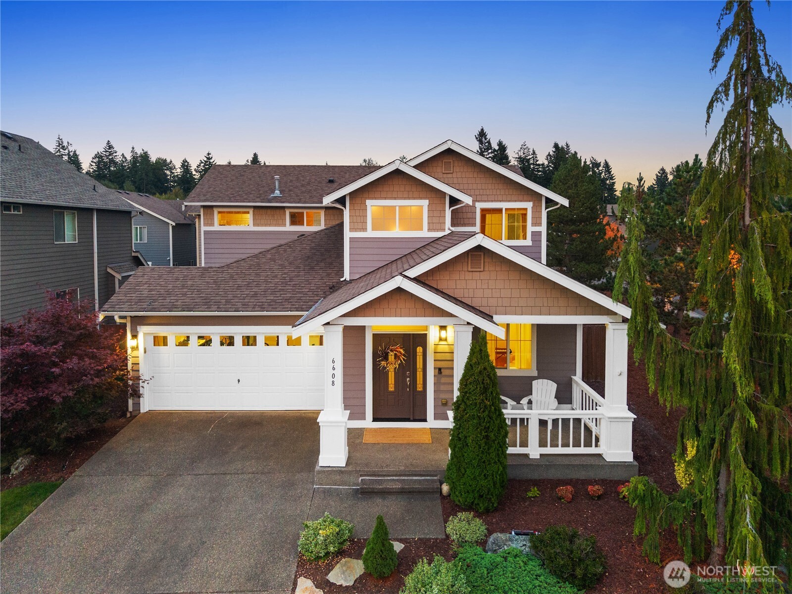 6608 Douglas Avenue SE