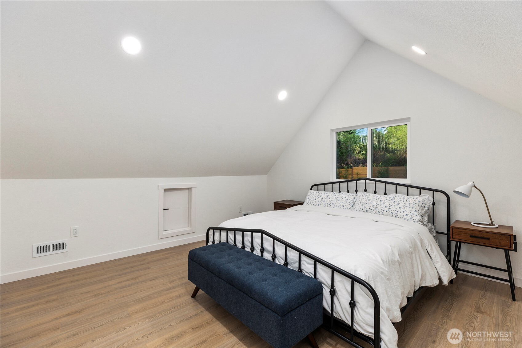 11109 Jovita Boulevard E