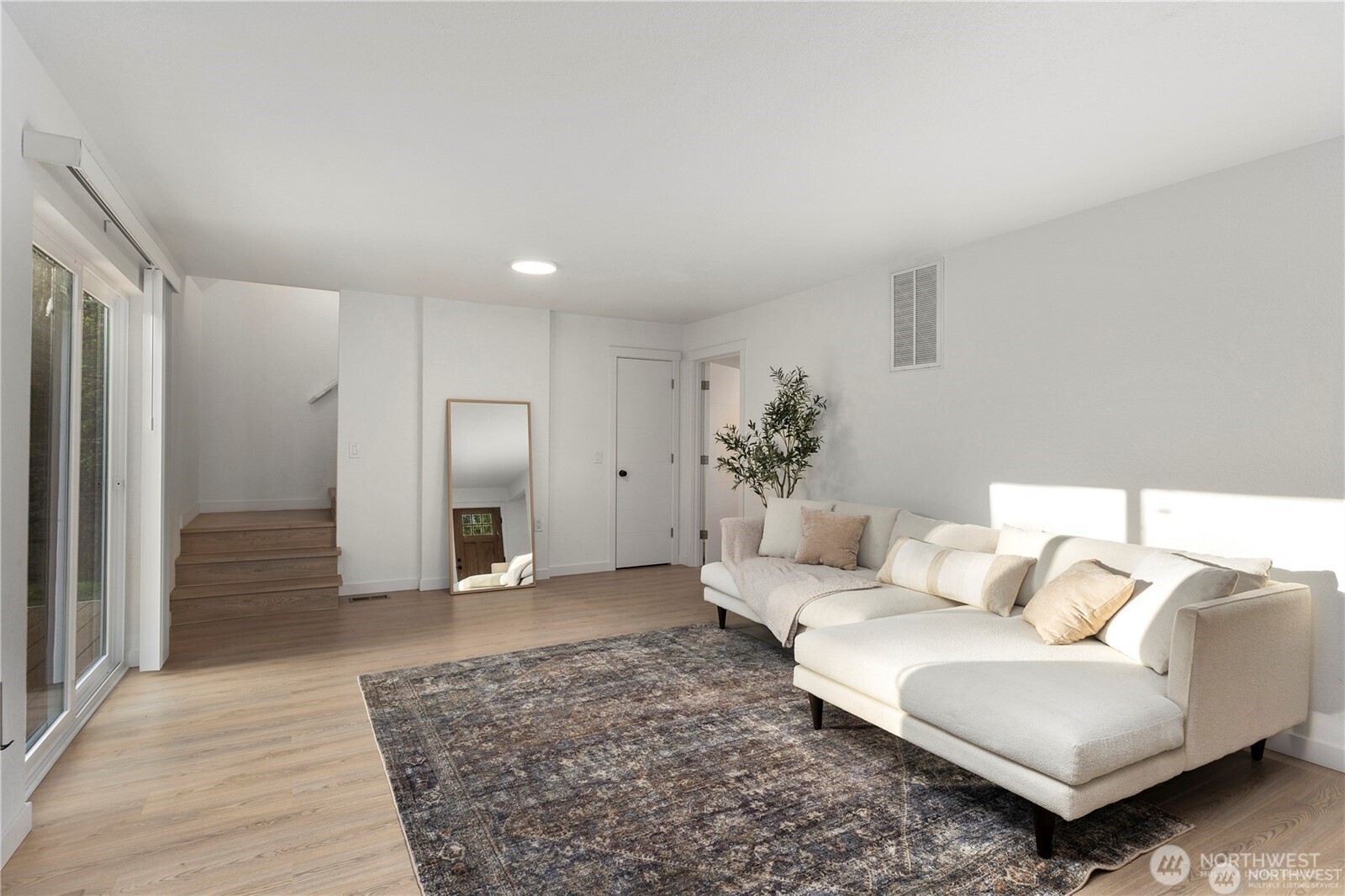 11109 Jovita Boulevard E