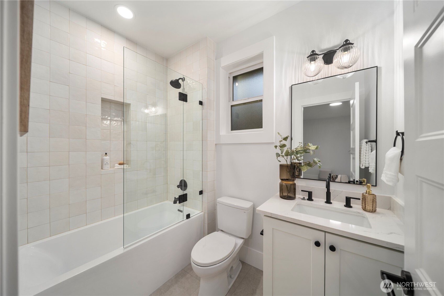 1651 169th Avenue NE