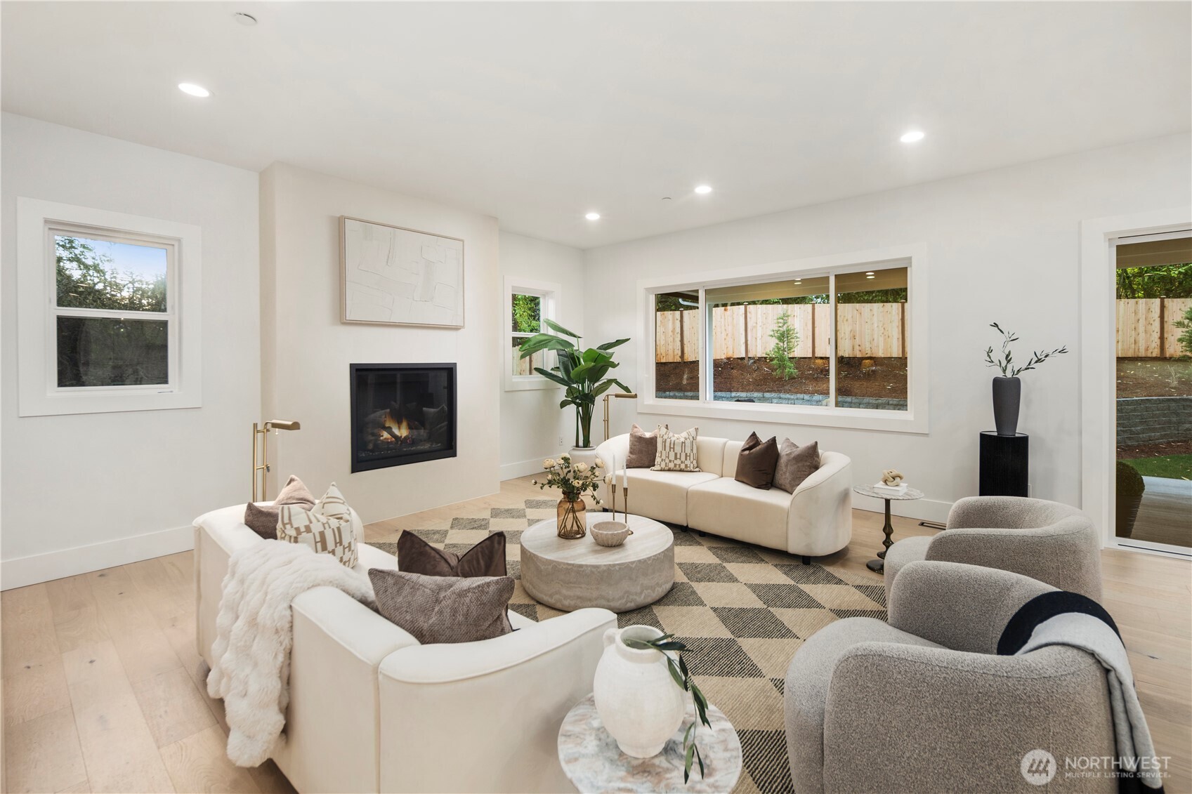 1651 169th Avenue NE