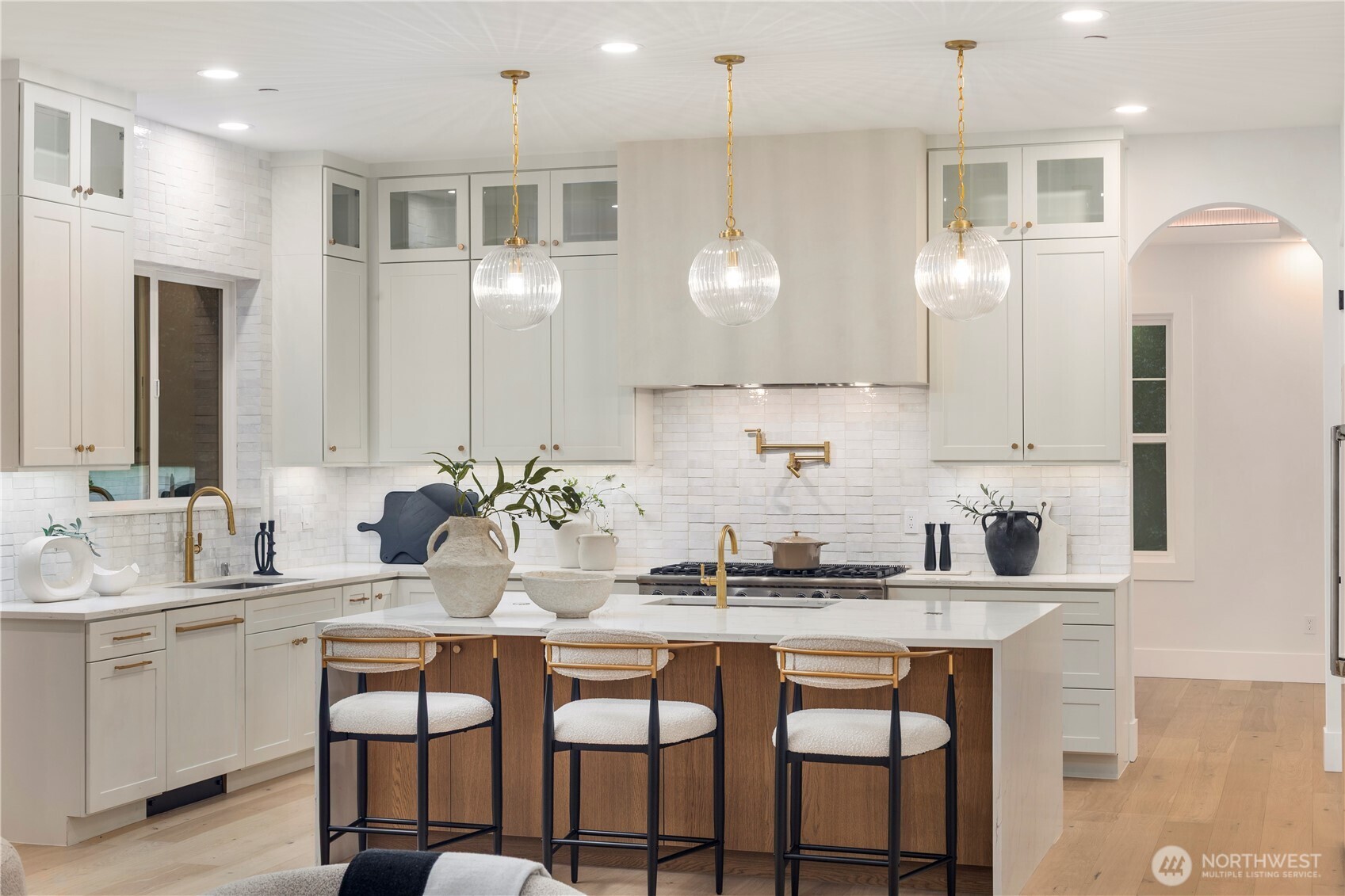 1651 169th Avenue NE