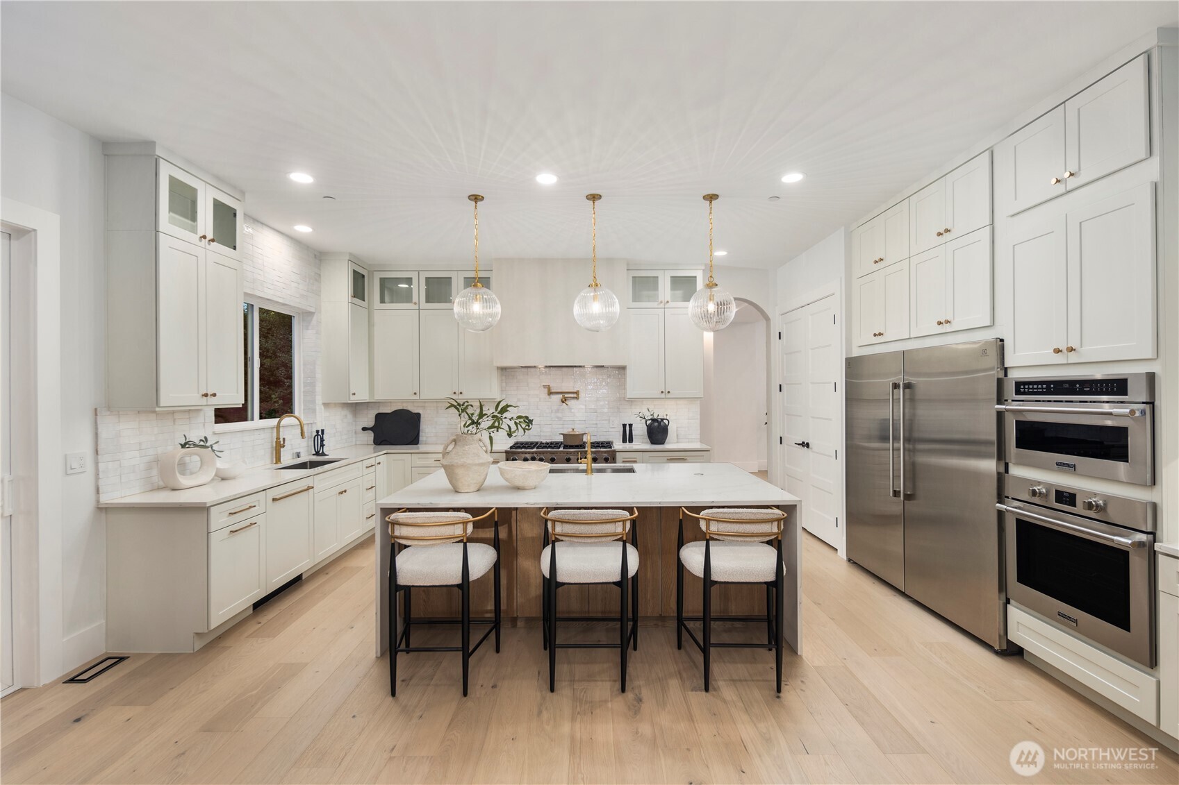 1651 169th Avenue NE