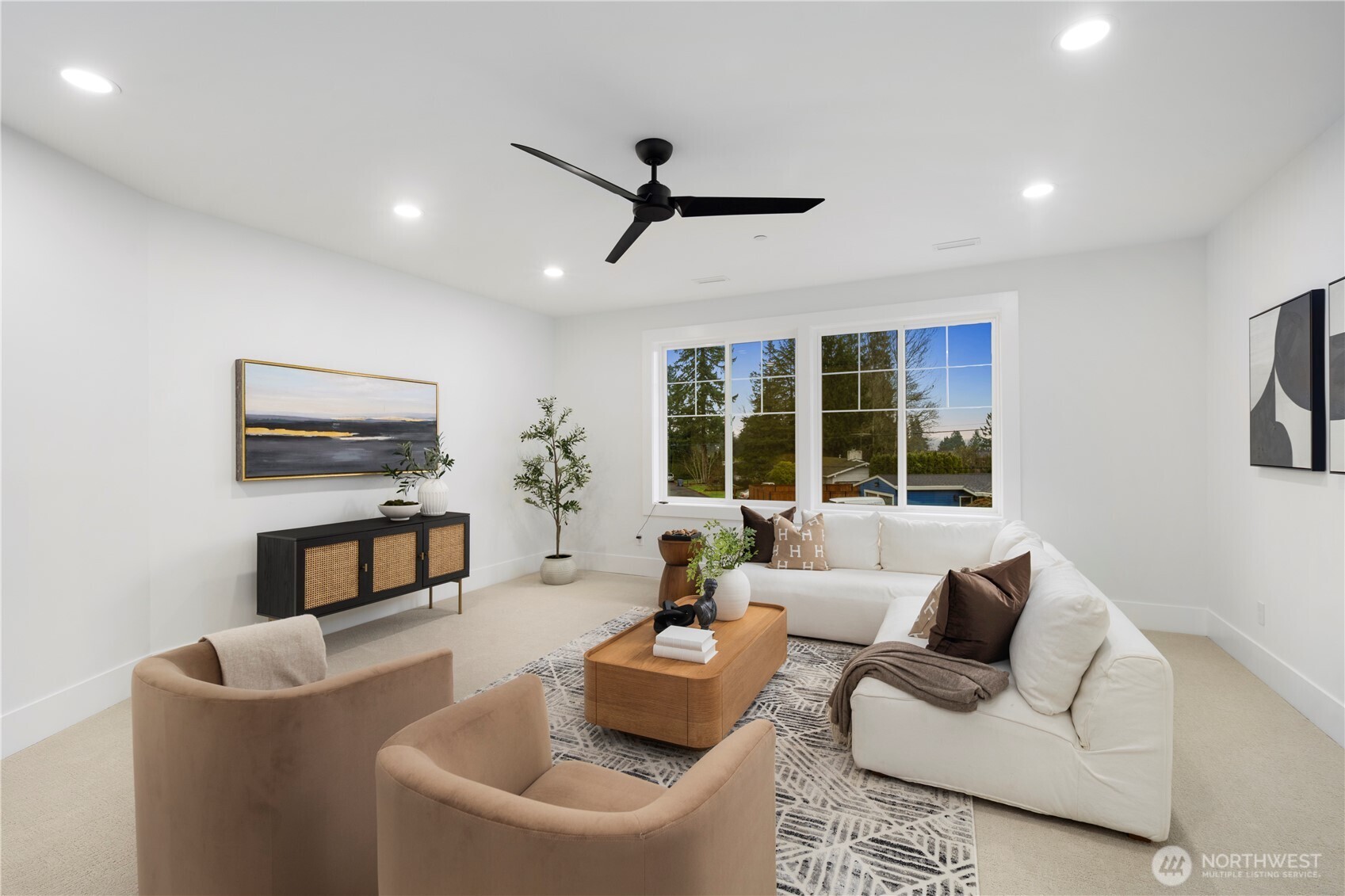 1651 169th Avenue NE