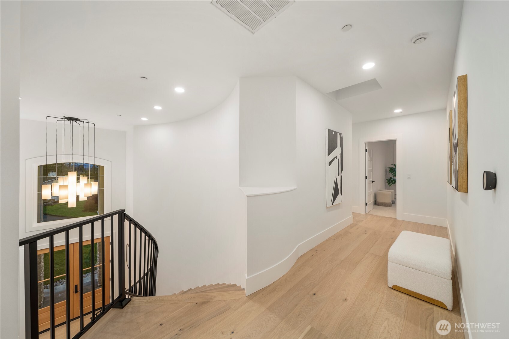 1651 169th Avenue NE