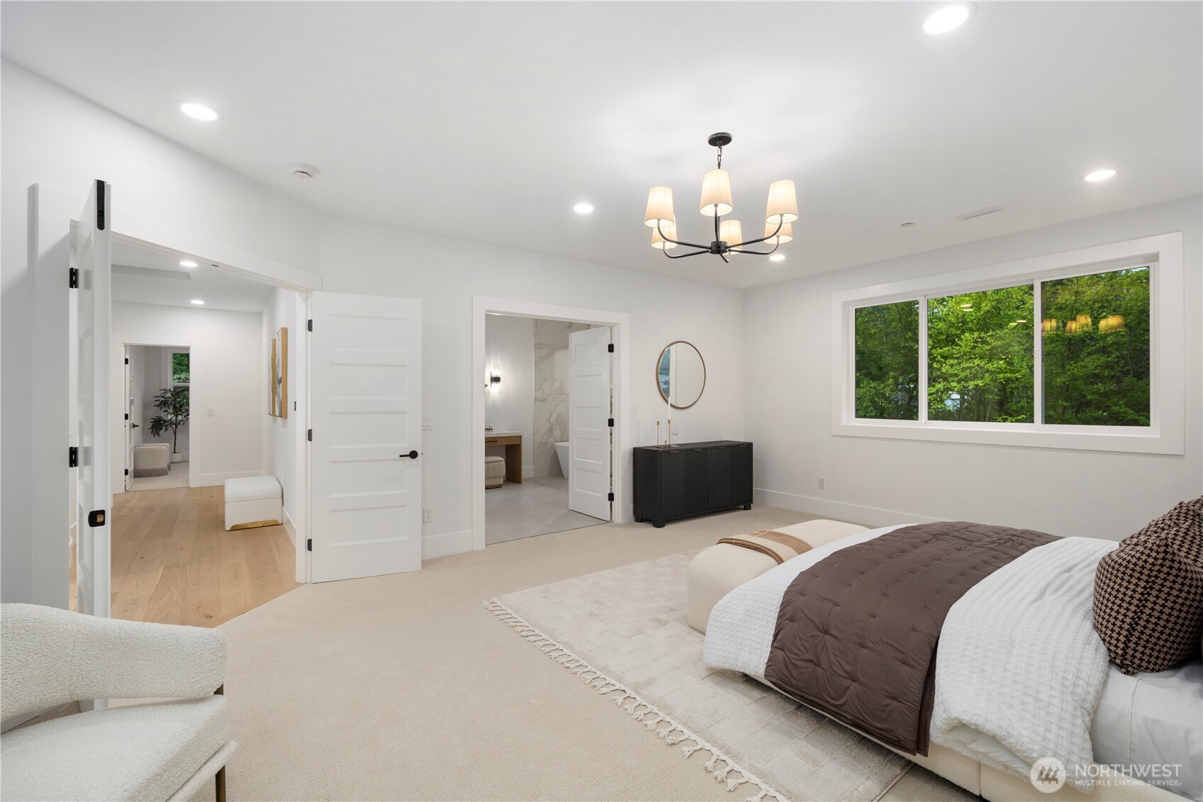 1651 169th Avenue NE