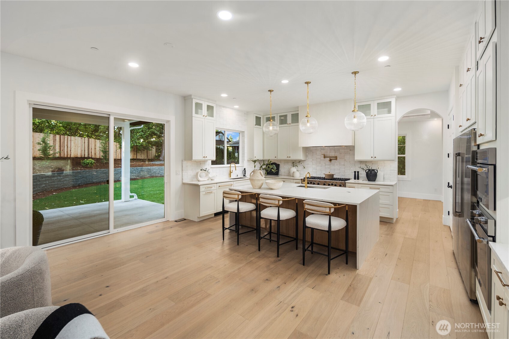 1651 169th Avenue NE