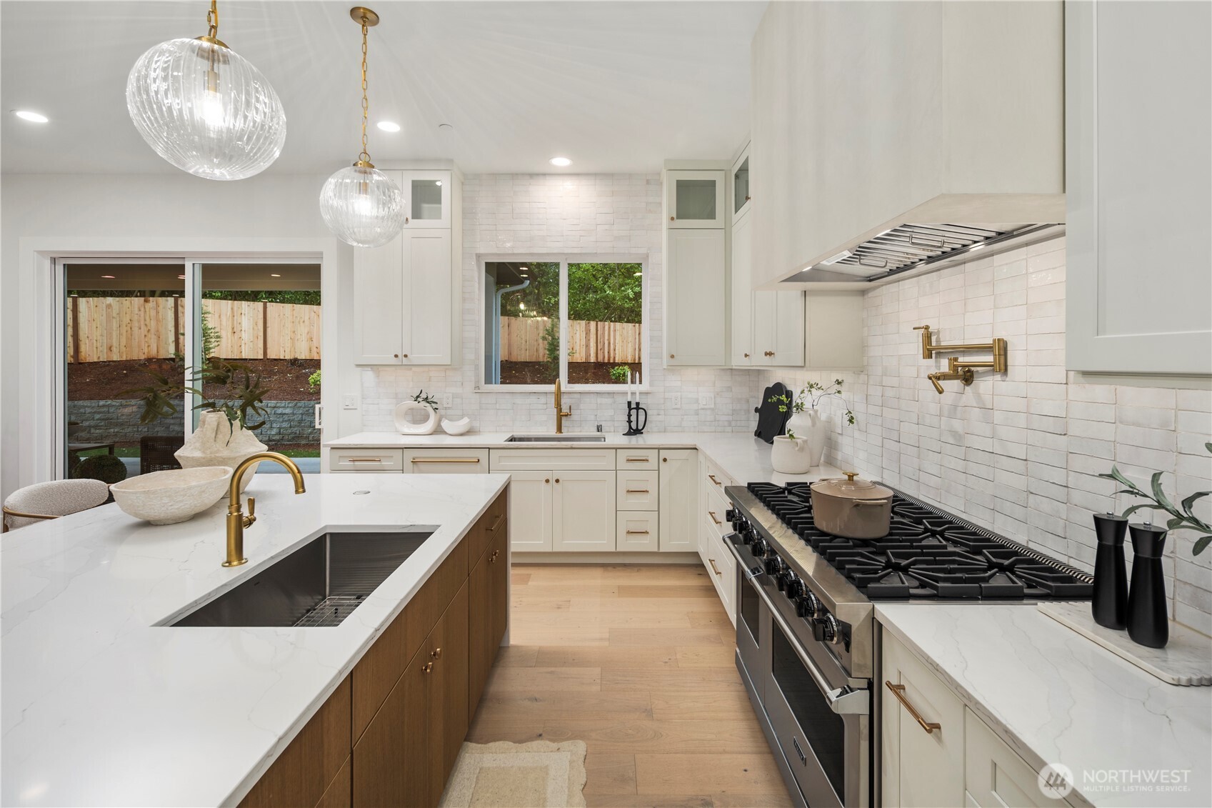 1651 169th Avenue NE