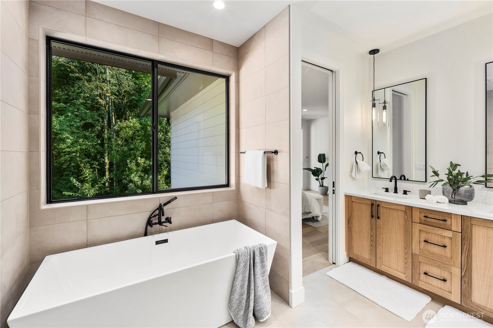 19926 68th Avenue NE