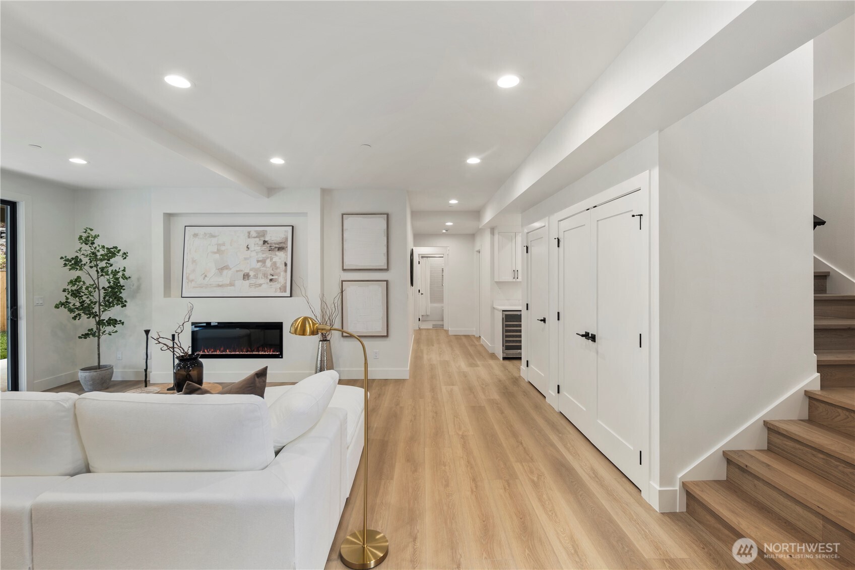 19926 68th Avenue NE