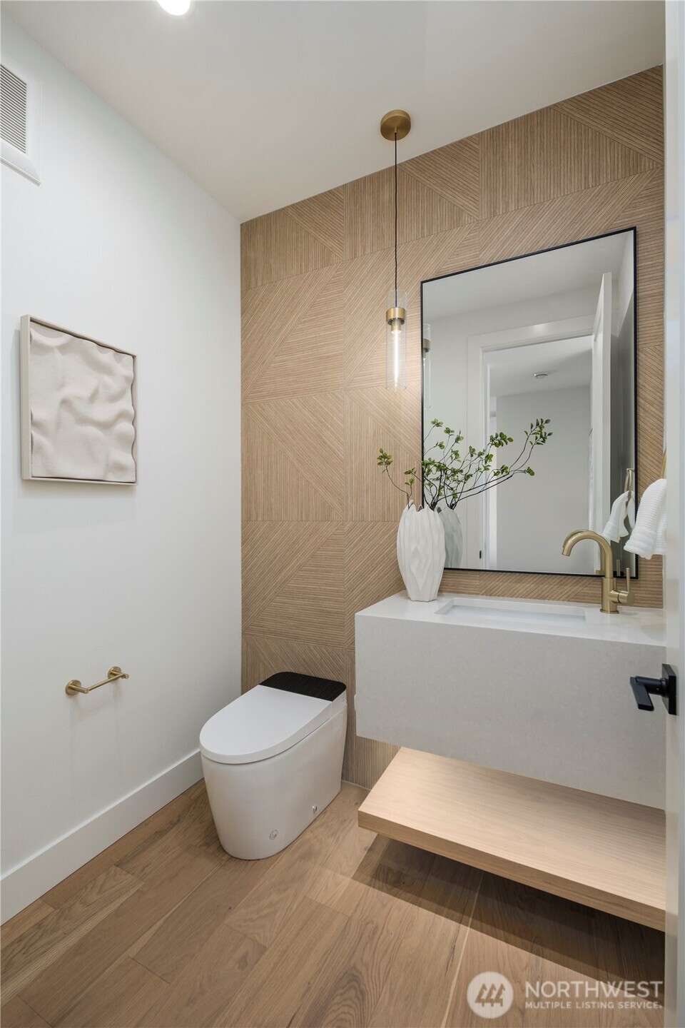 19926 68th Avenue NE