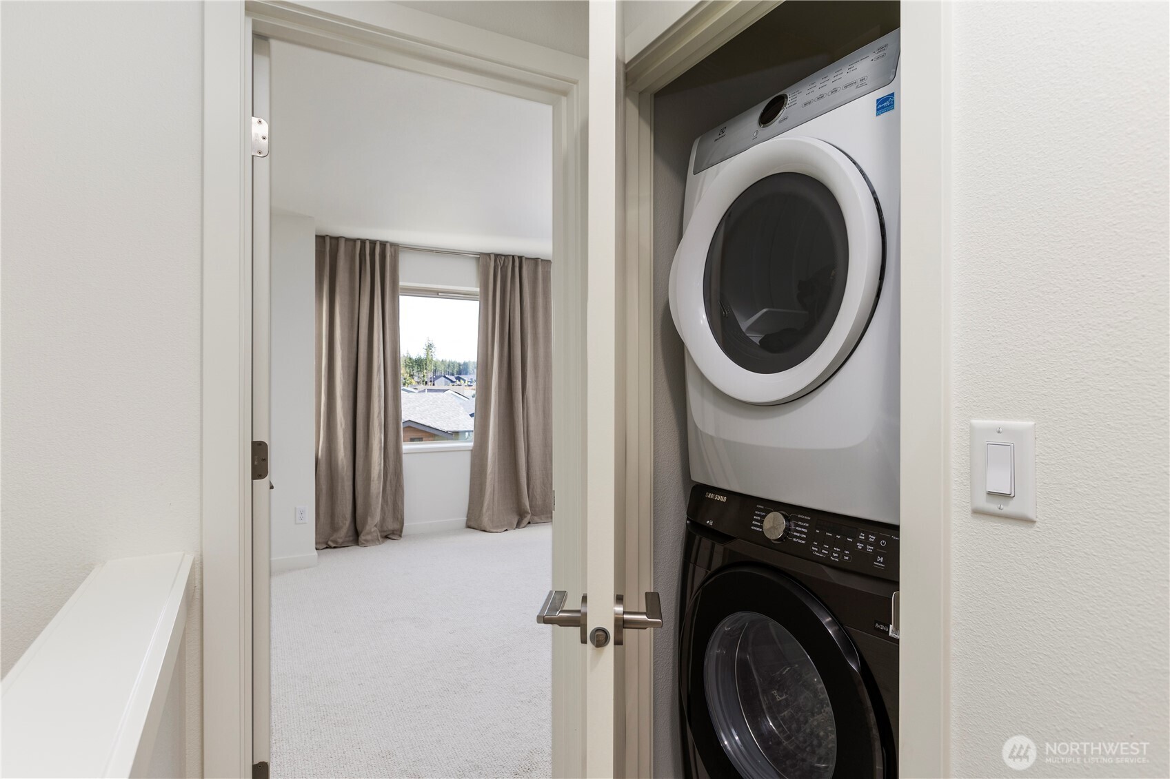 32731 Madrona Avenue SE