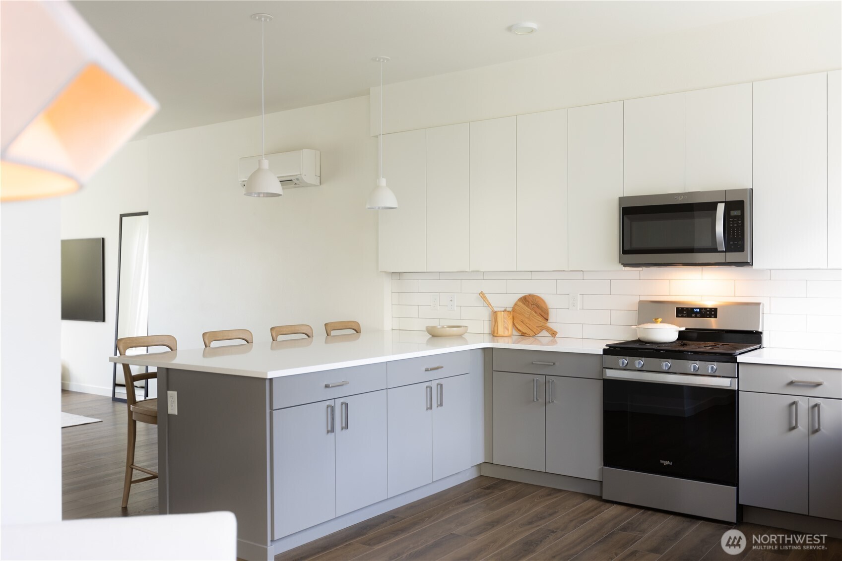 32731 Madrona Avenue SE