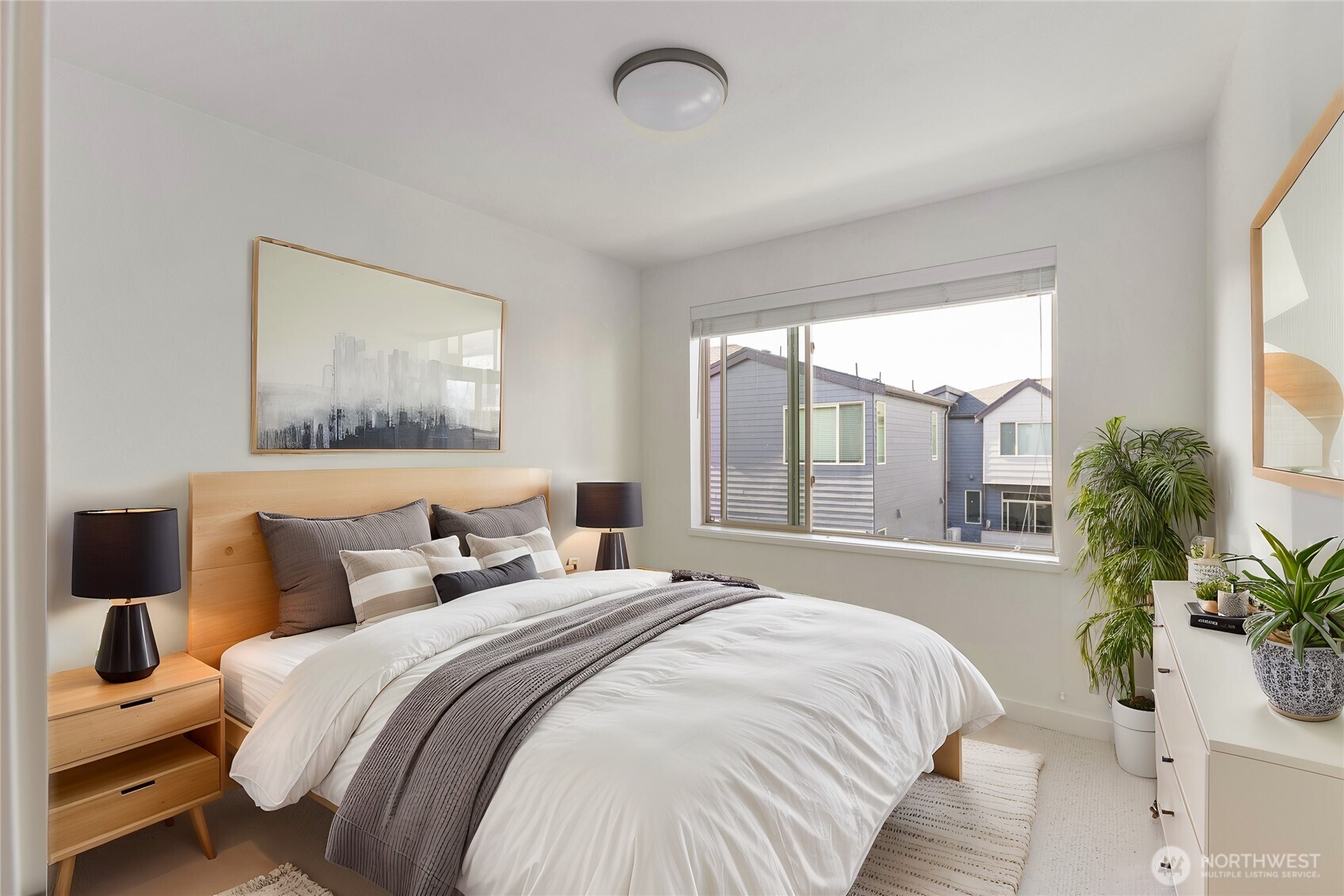 32731 Madrona Avenue SE