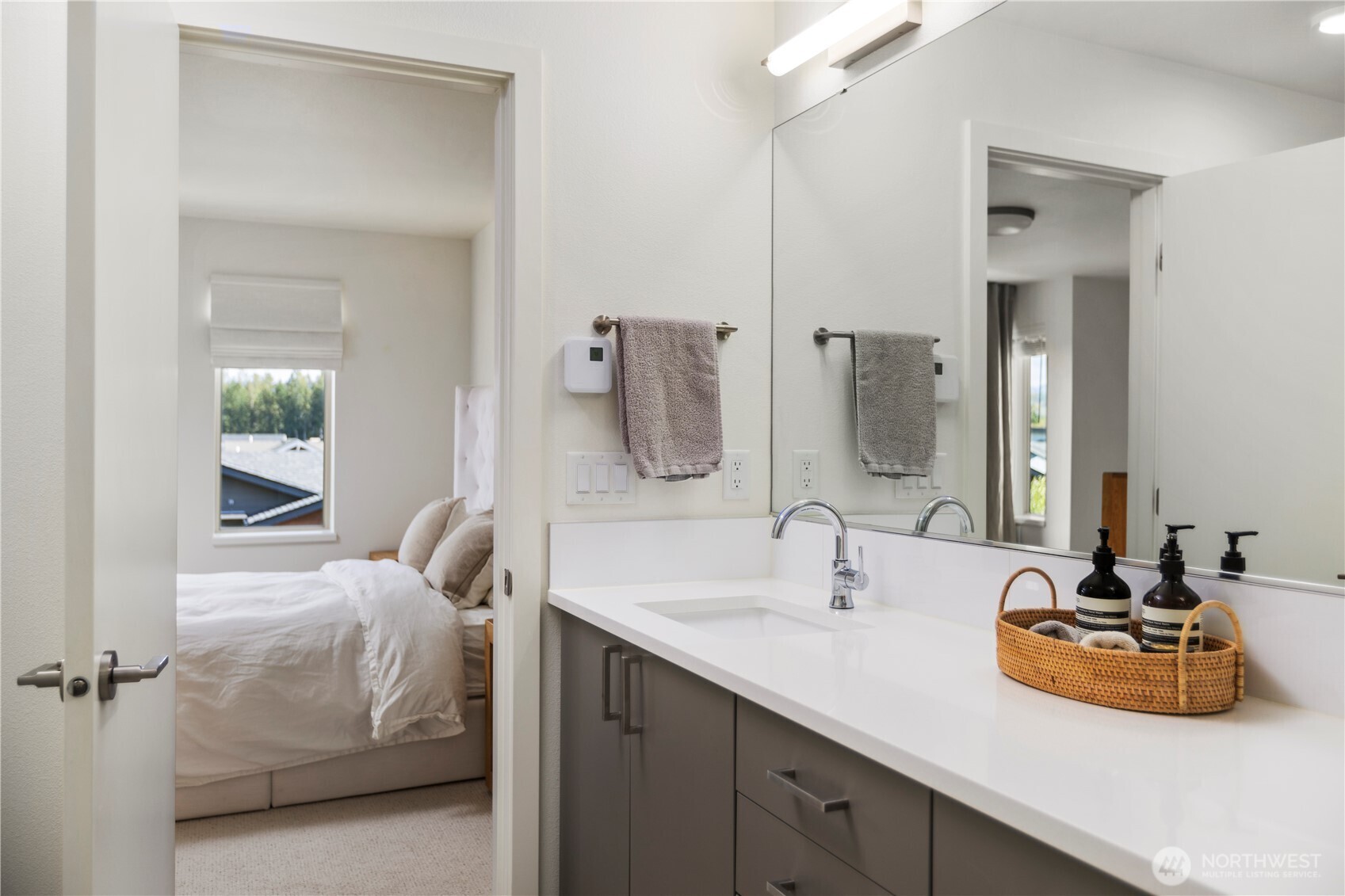 32731 Madrona Avenue SE