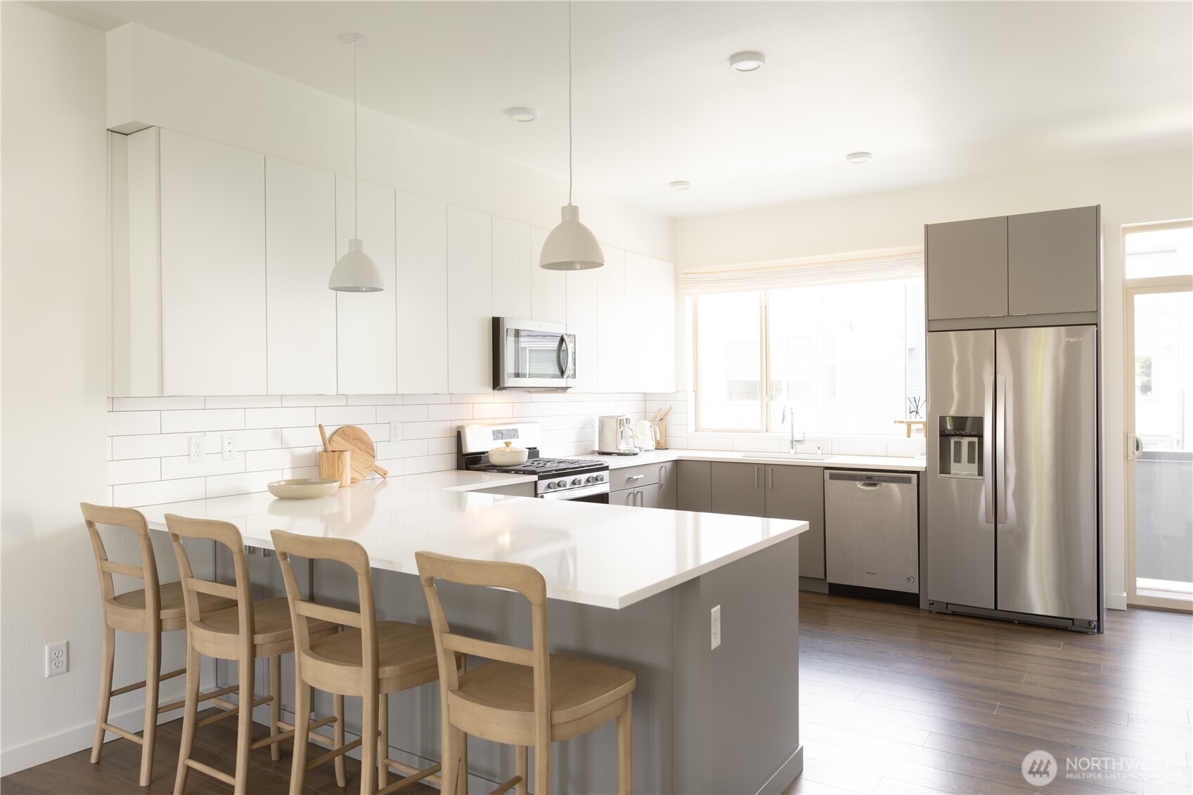 32731 Madrona Avenue SE