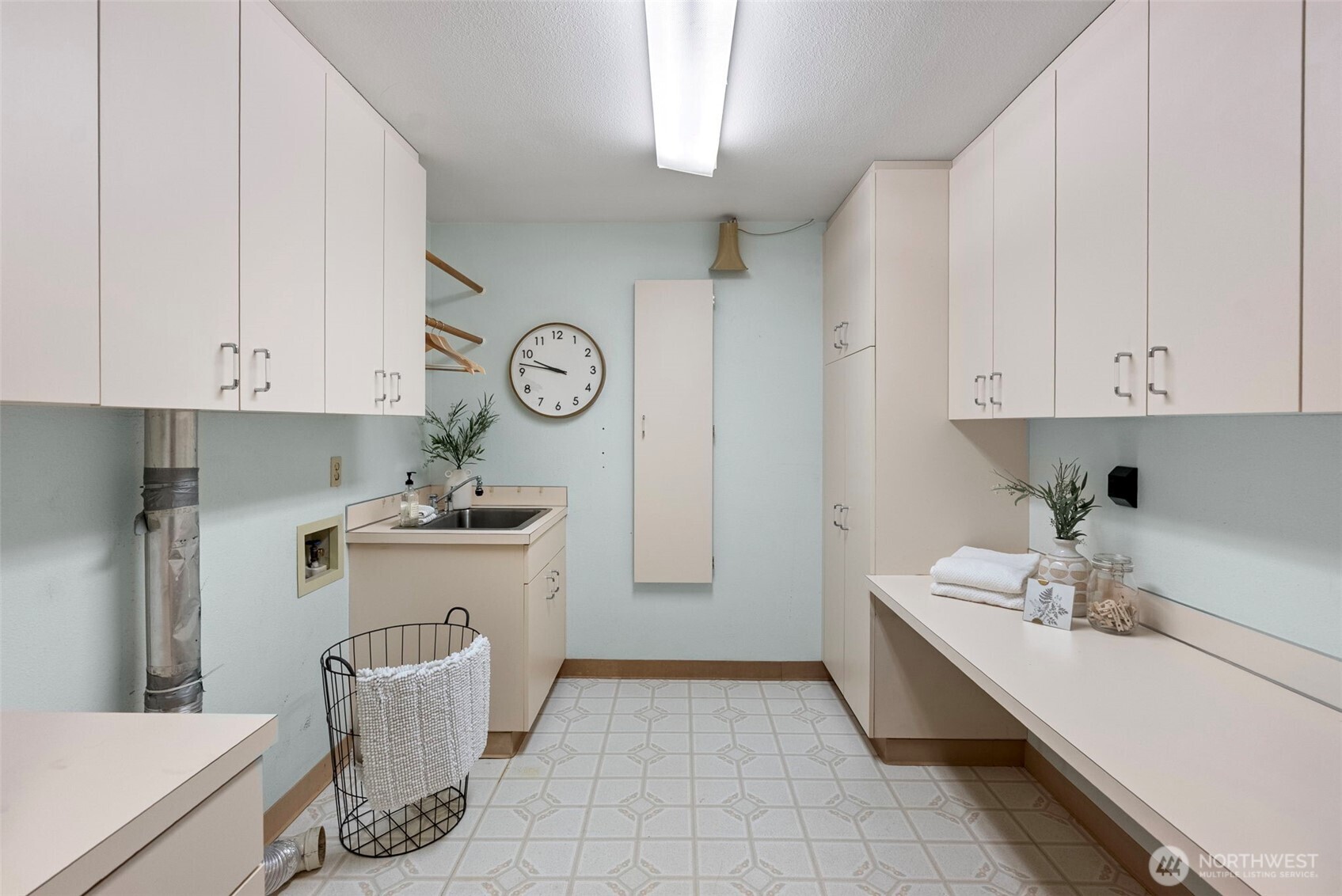 12720 Ave Dubois SW