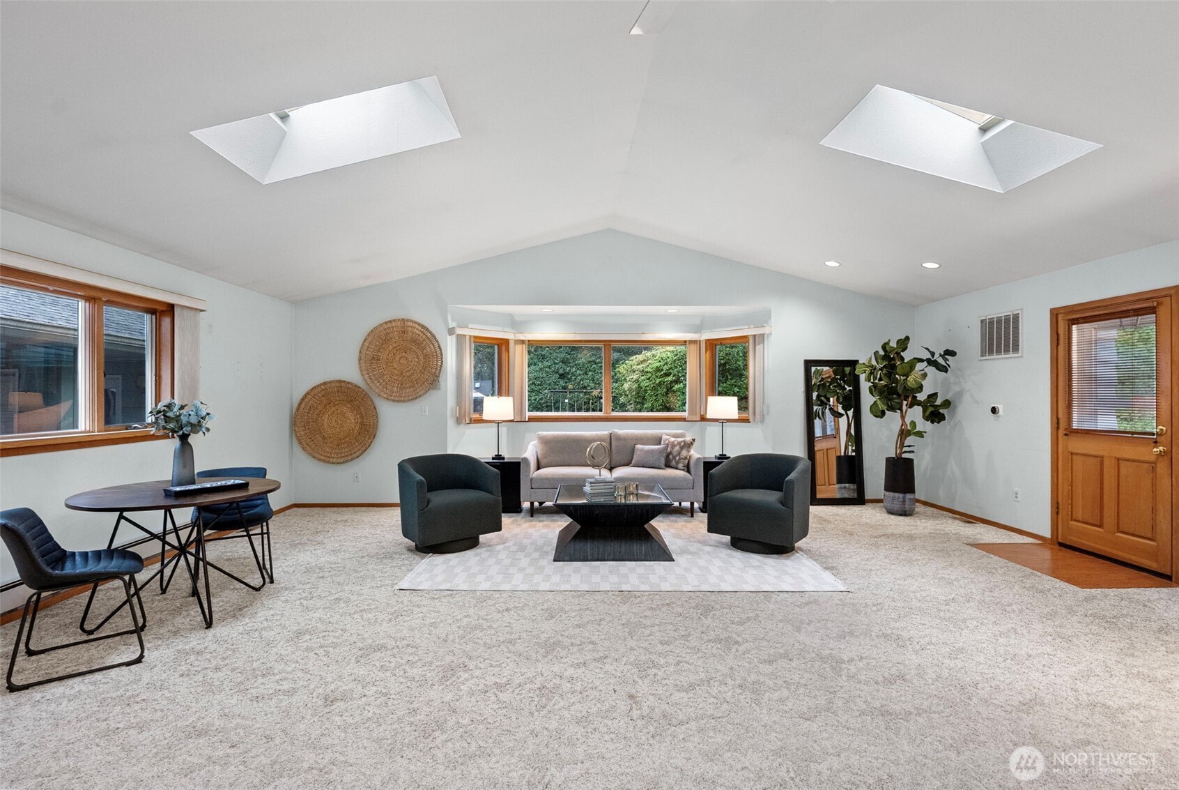 12720 Ave Dubois SW