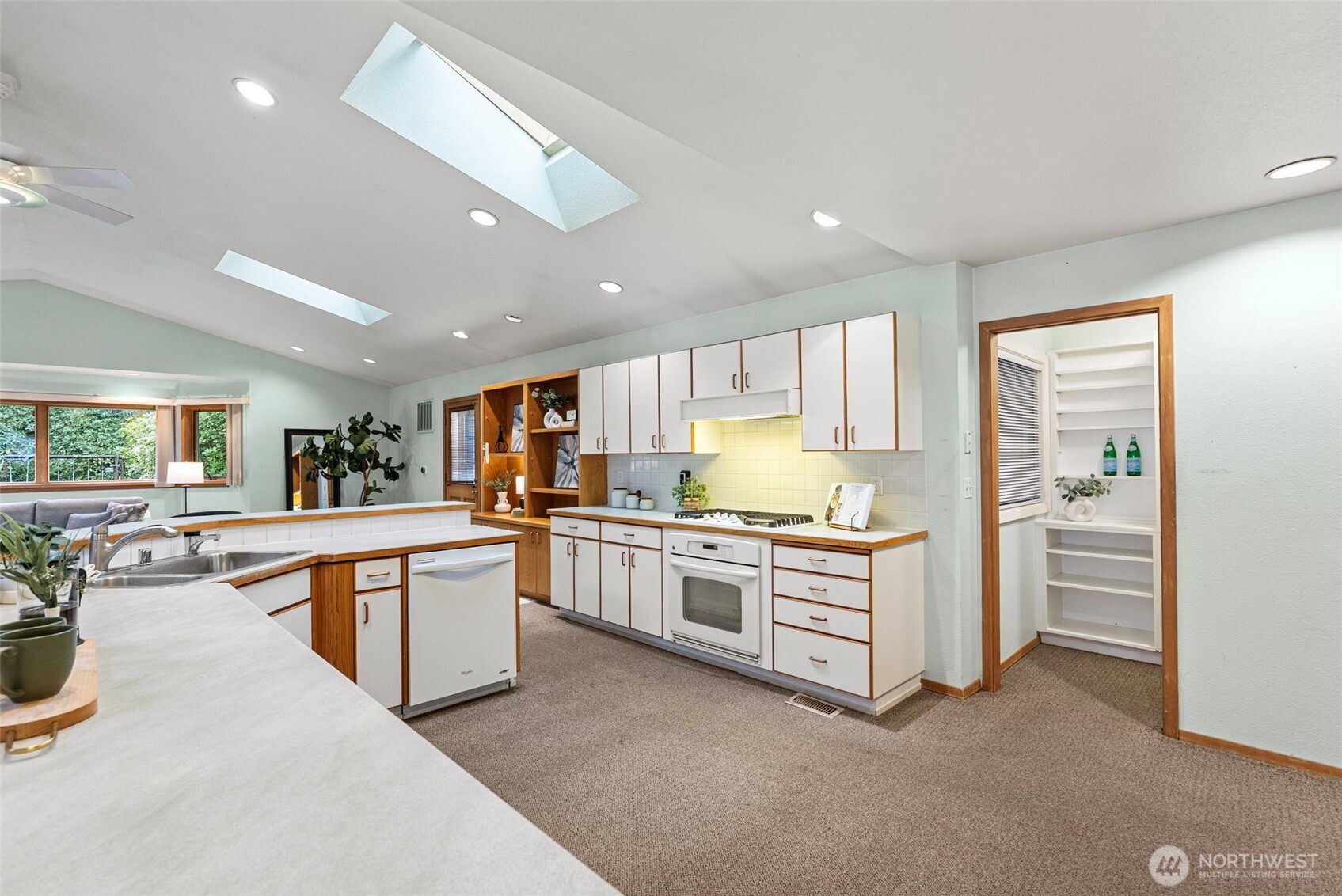 12720 Ave Dubois SW