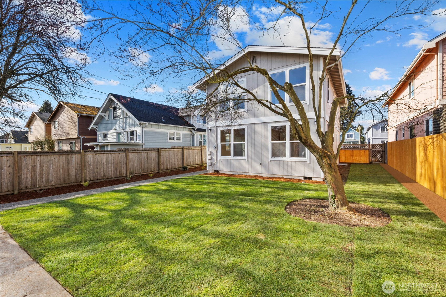 2309 Martin Luther King Jr Way