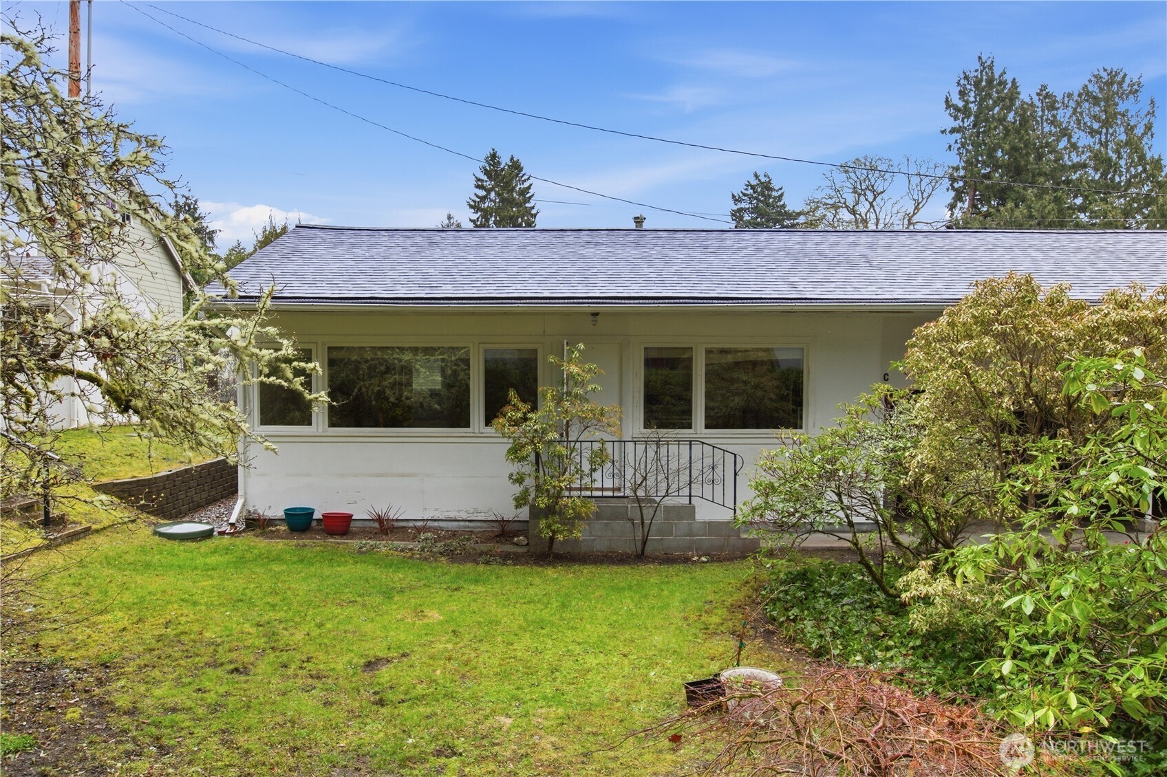 9830 American Avenue SW Unit: A-D