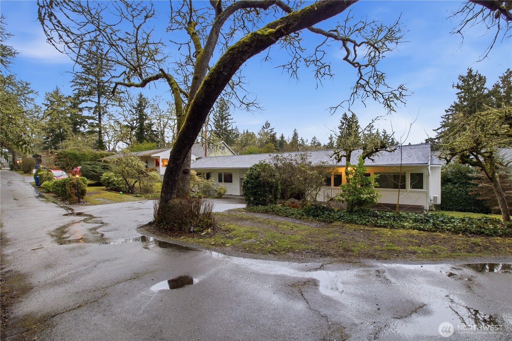 9830 American Avenue SW Unit: A-D