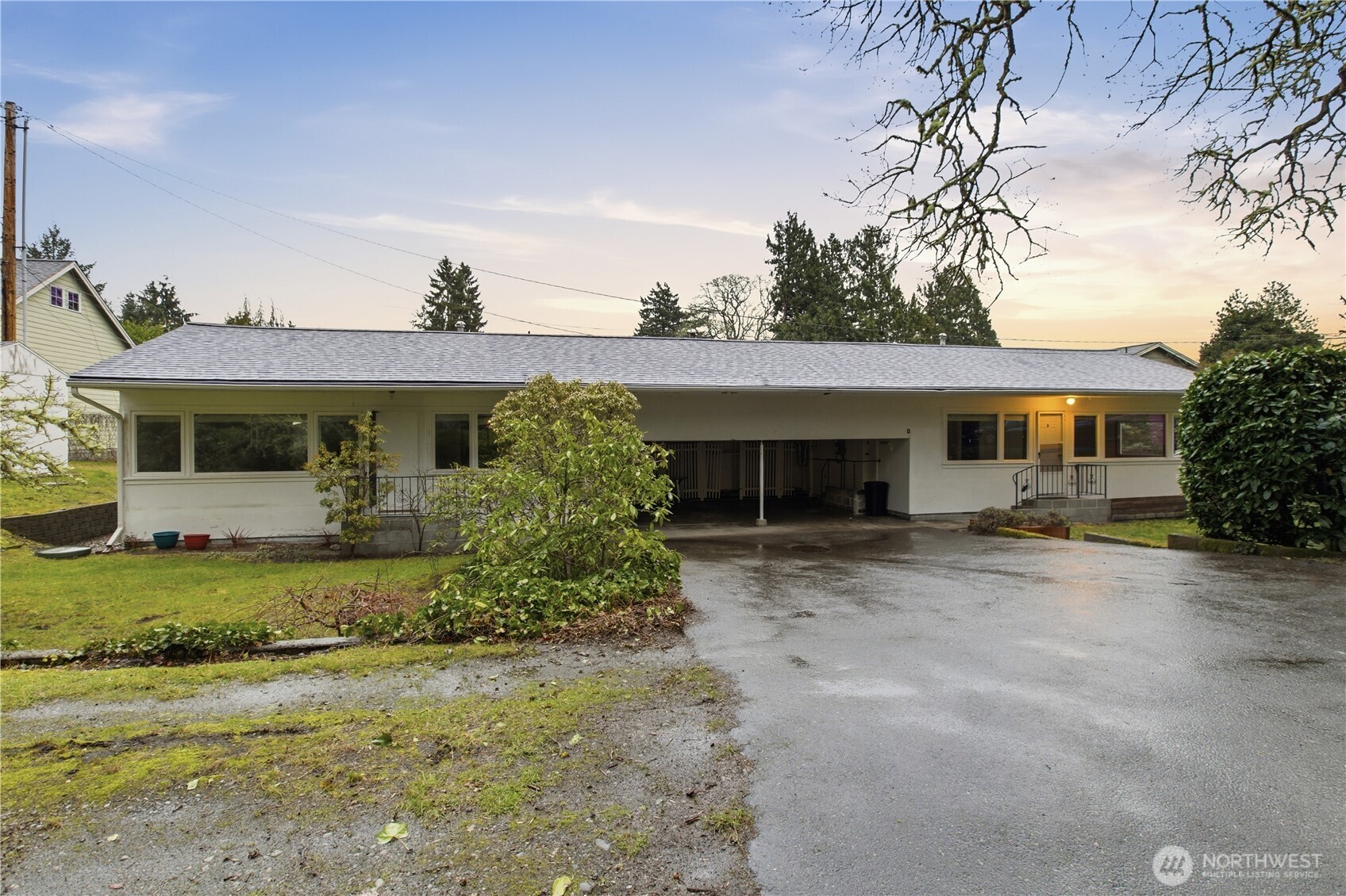 9830 American Avenue SW Unit: A-D