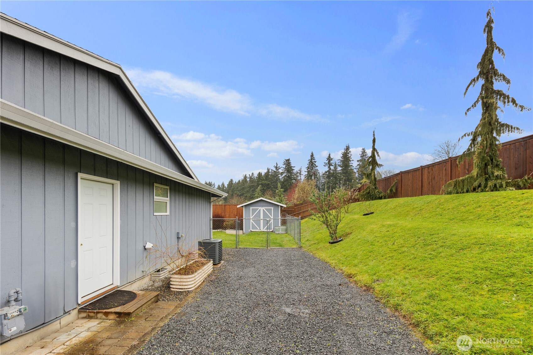 2000 Birch Court