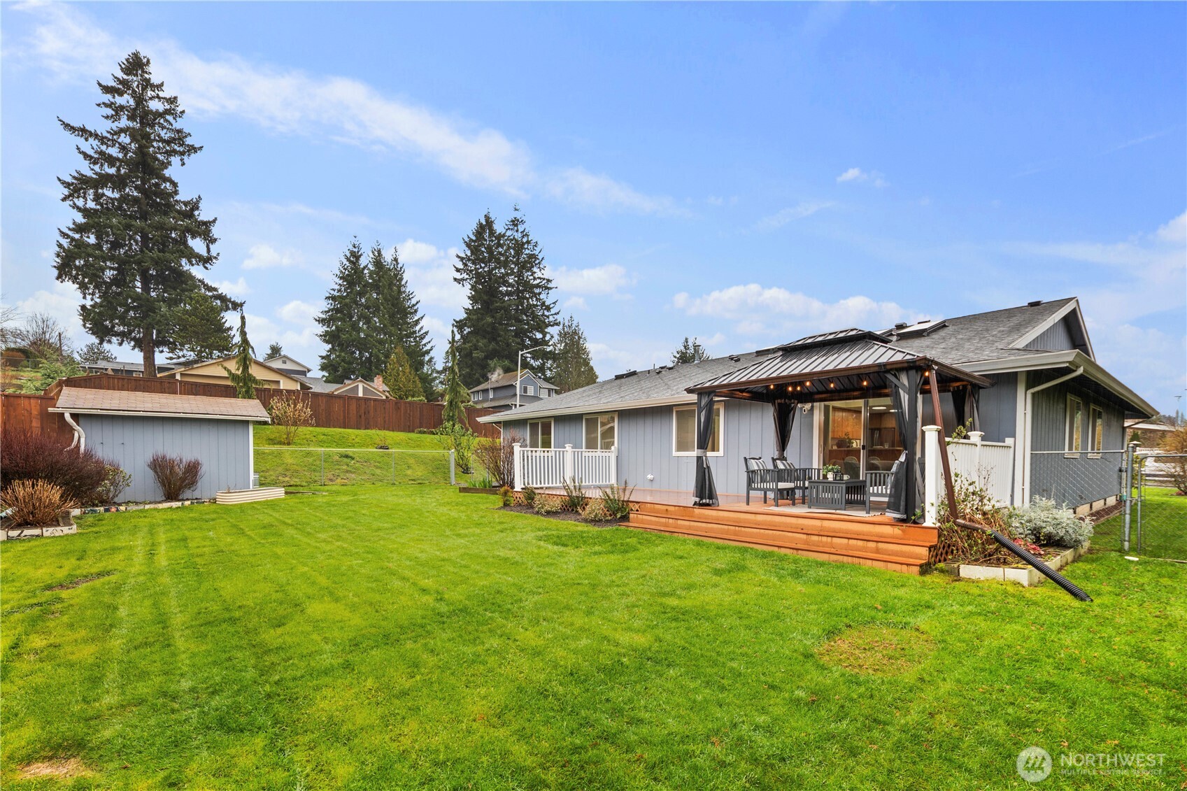 2000 Birch Court