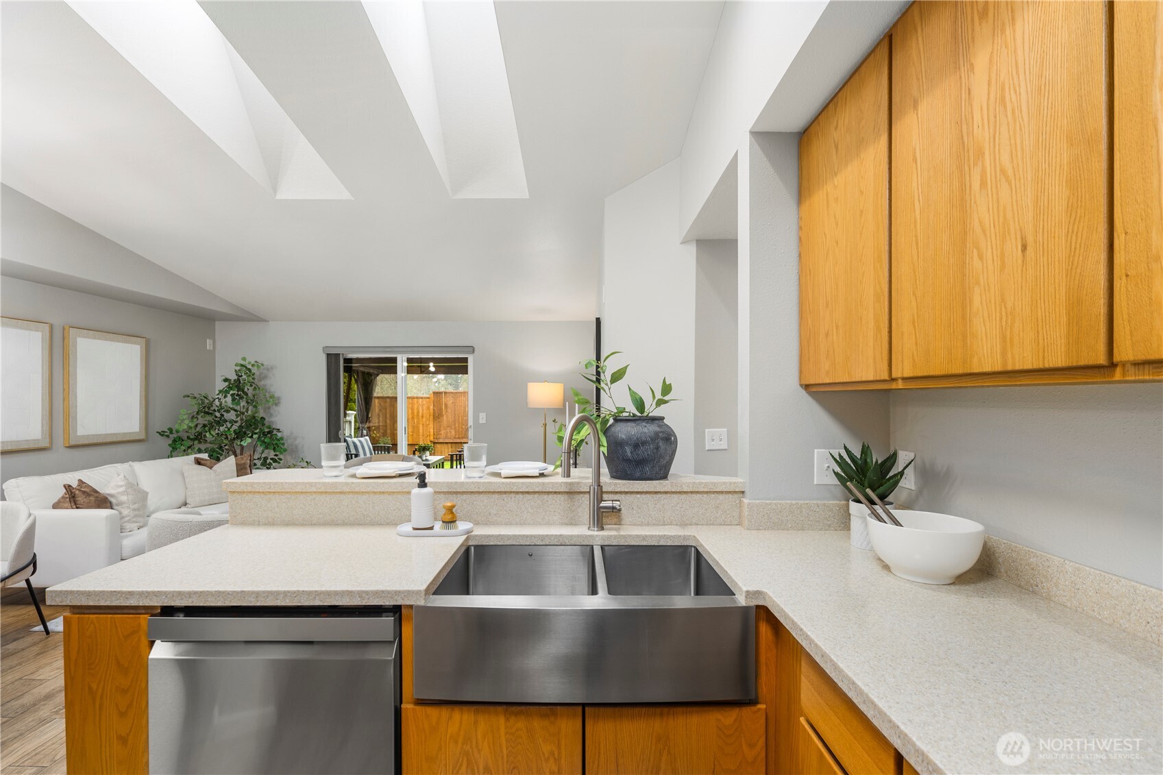 2000 Birch Court