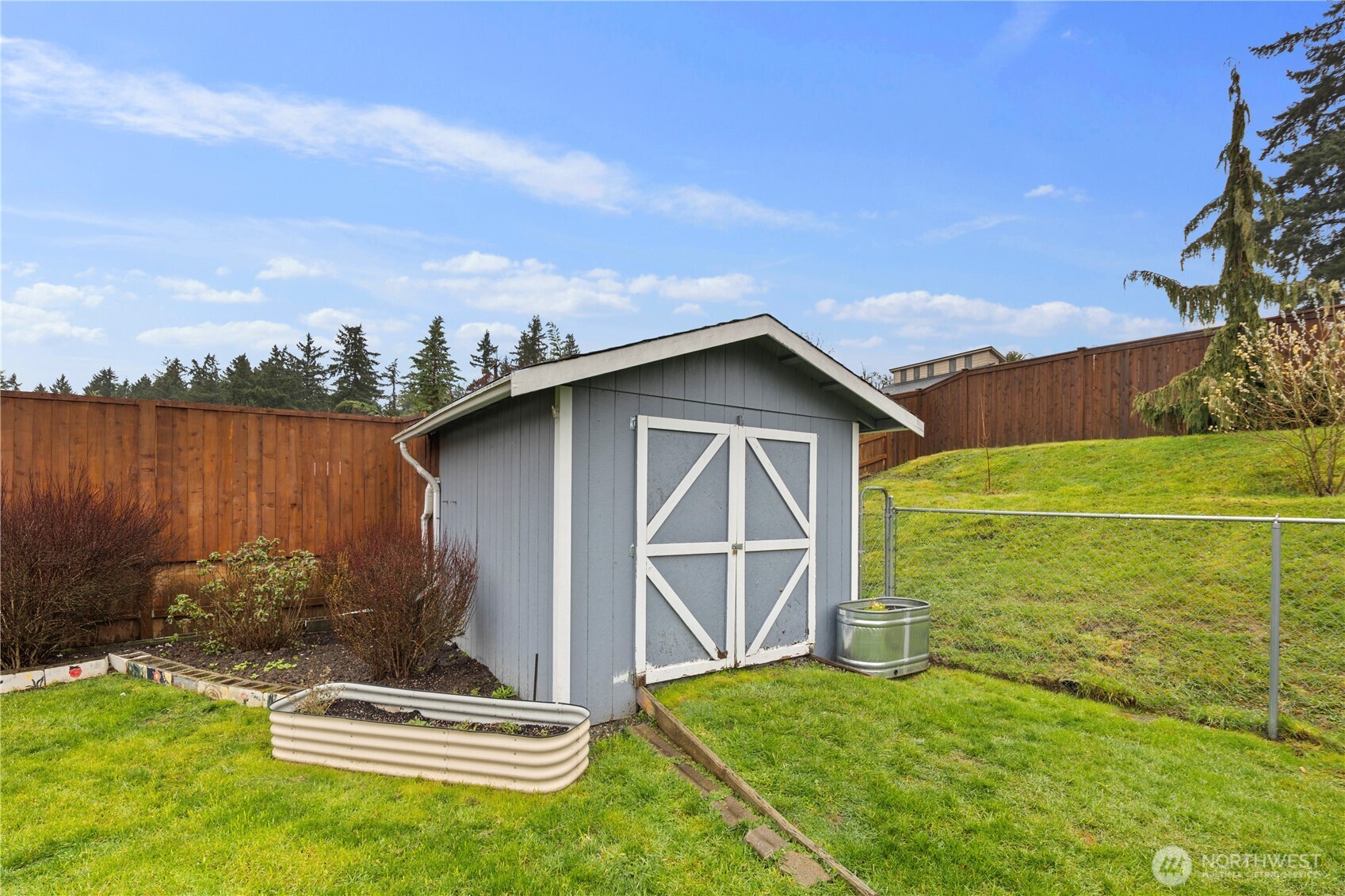 2000 Birch Court