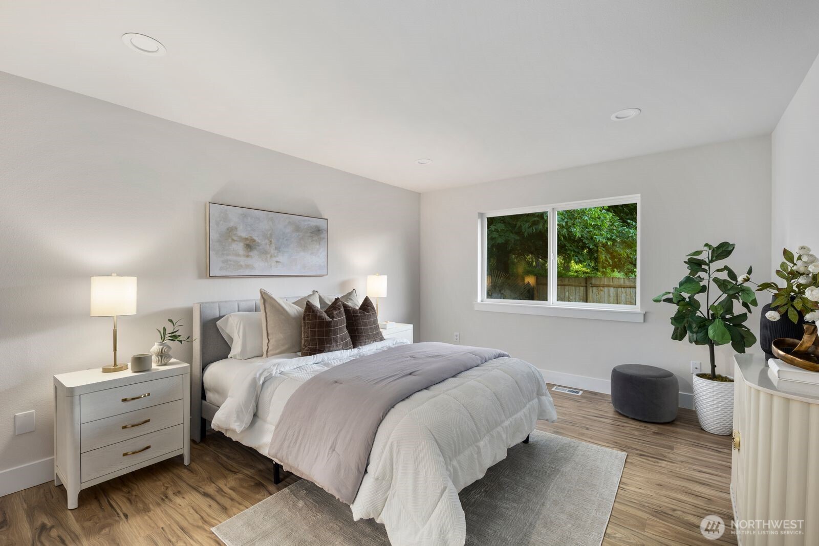 6923 35th Street W