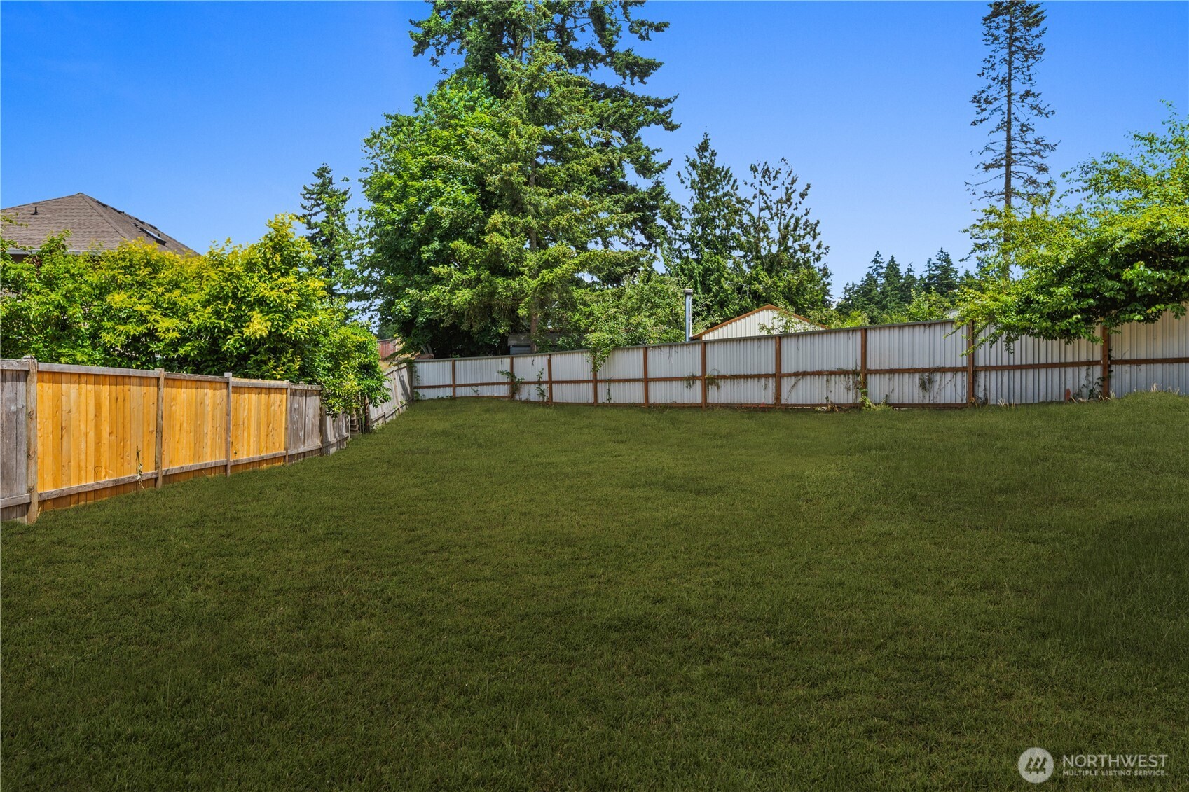 2706 S 276th Place