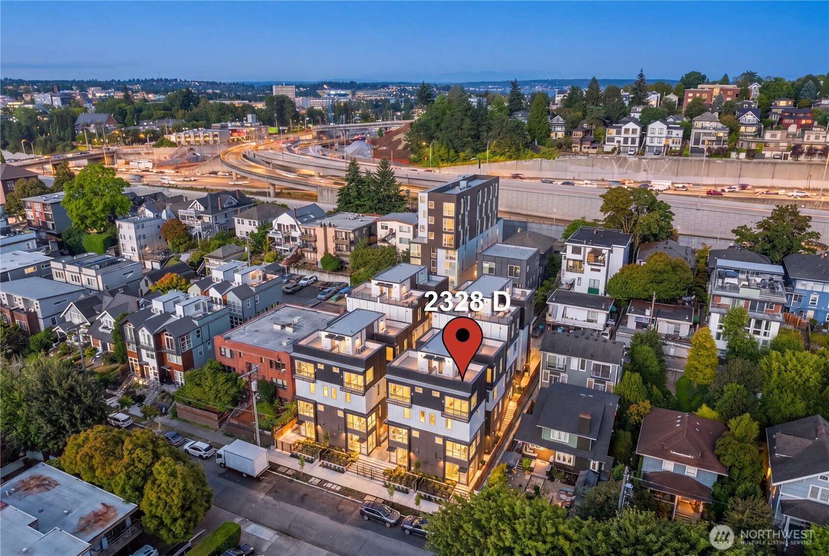 2328 D Franklin Avenue E