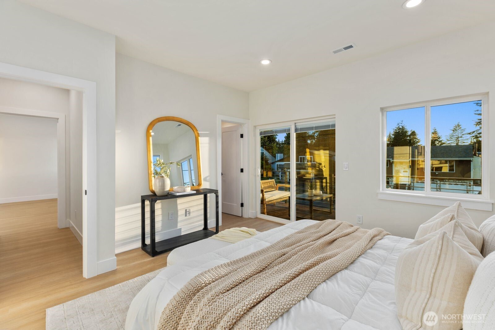 2903 Crystal Springs Road W