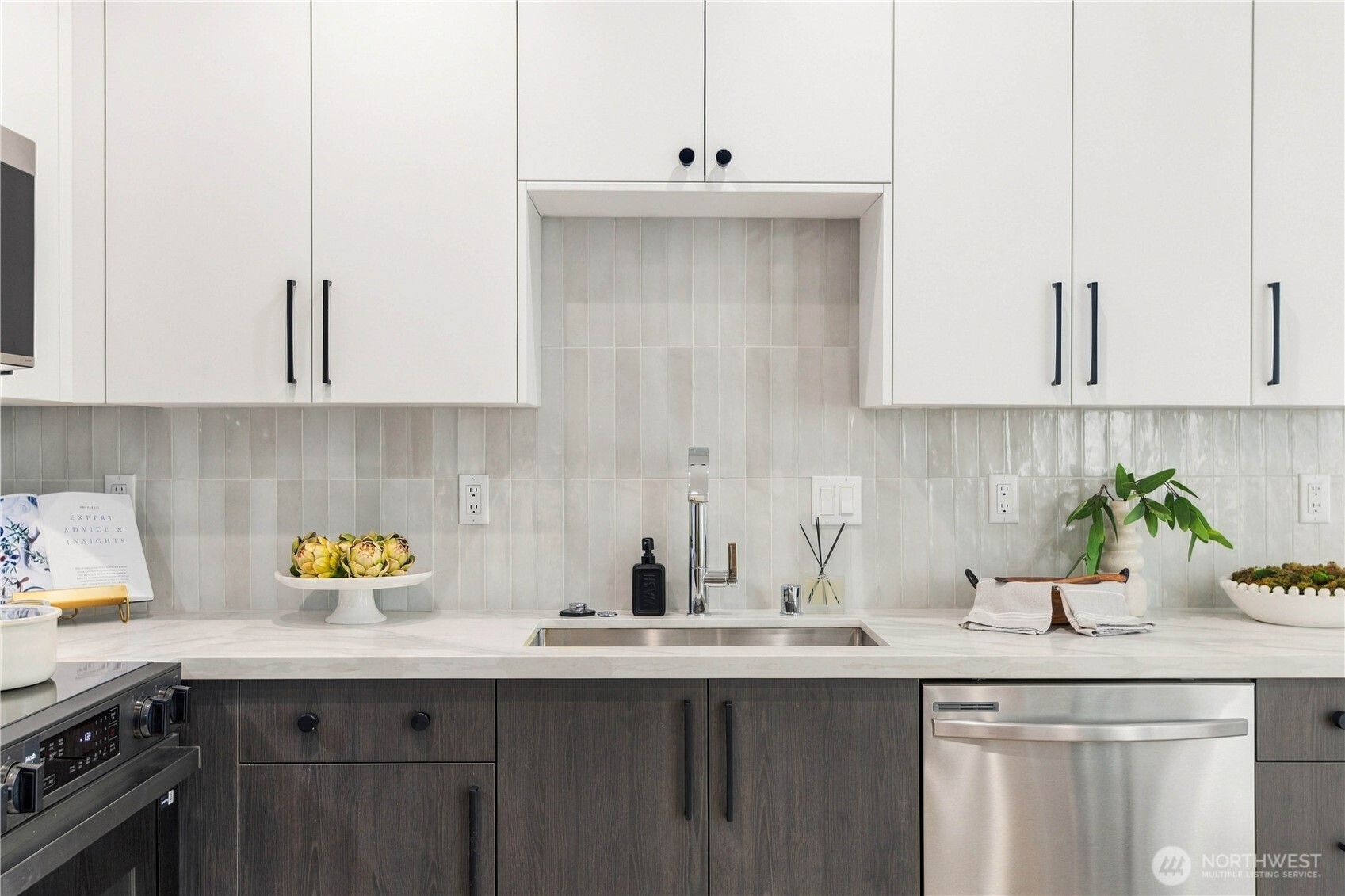 2328 Franklin Avenue E Unit: G