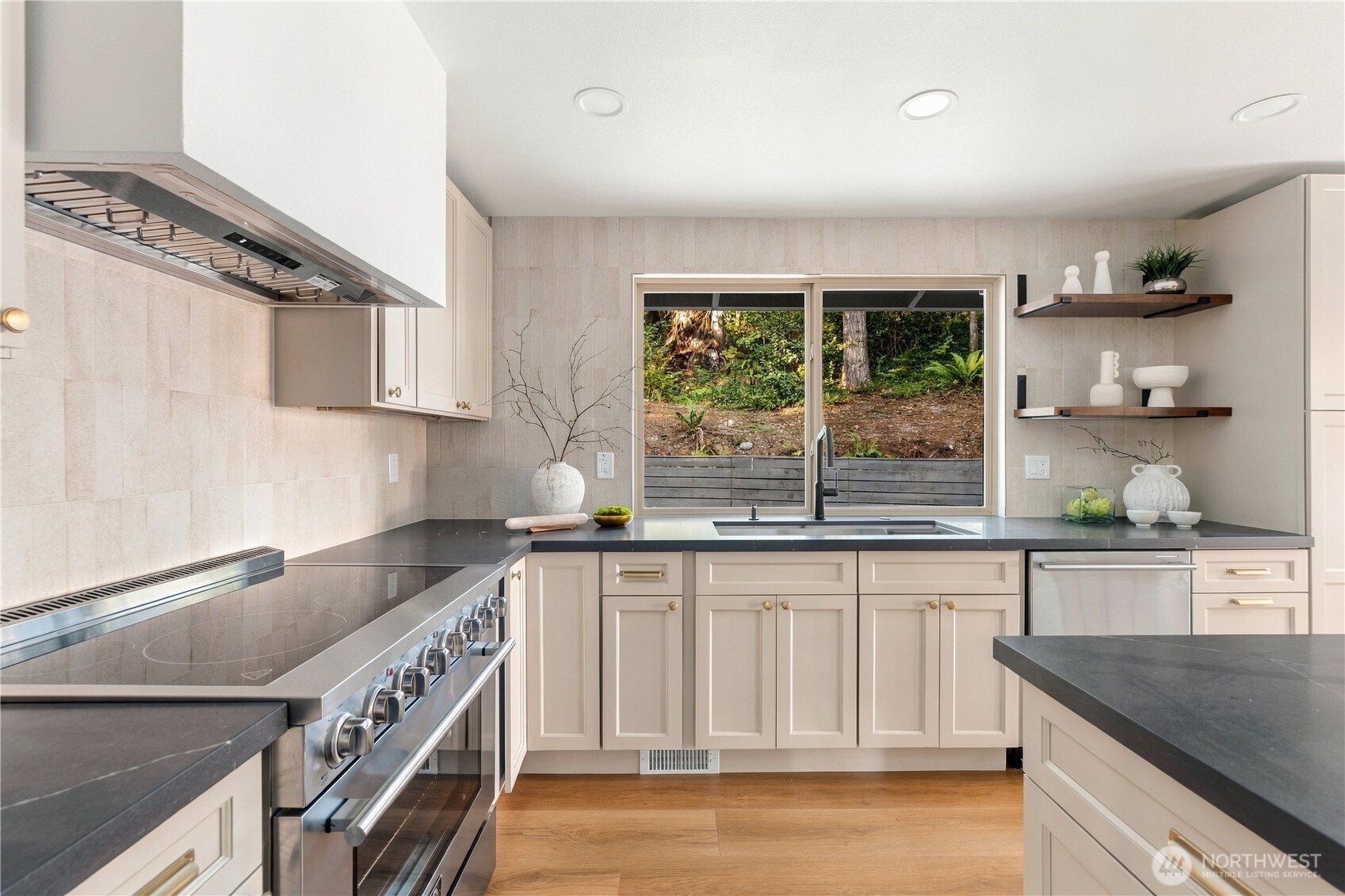 25510 SE 159th Street