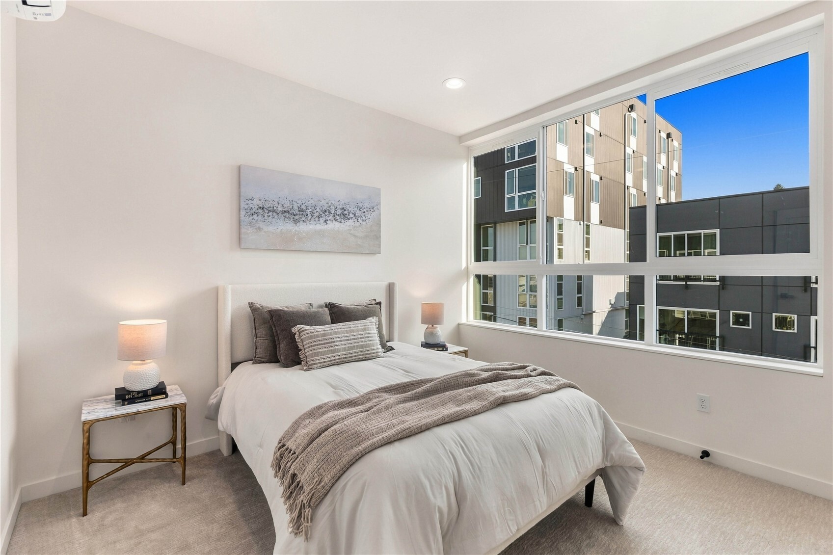 2328 Franklin Avenue E Unit: H