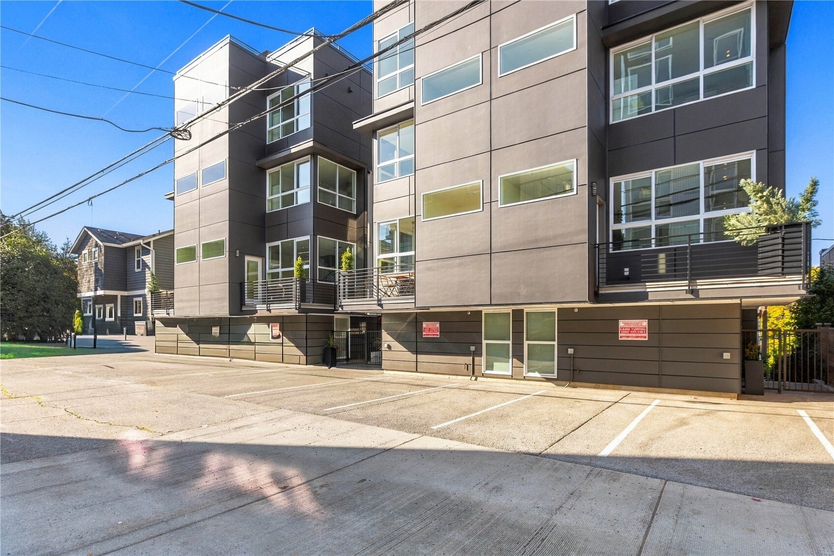 2328 Franklin Avenue E Unit: H