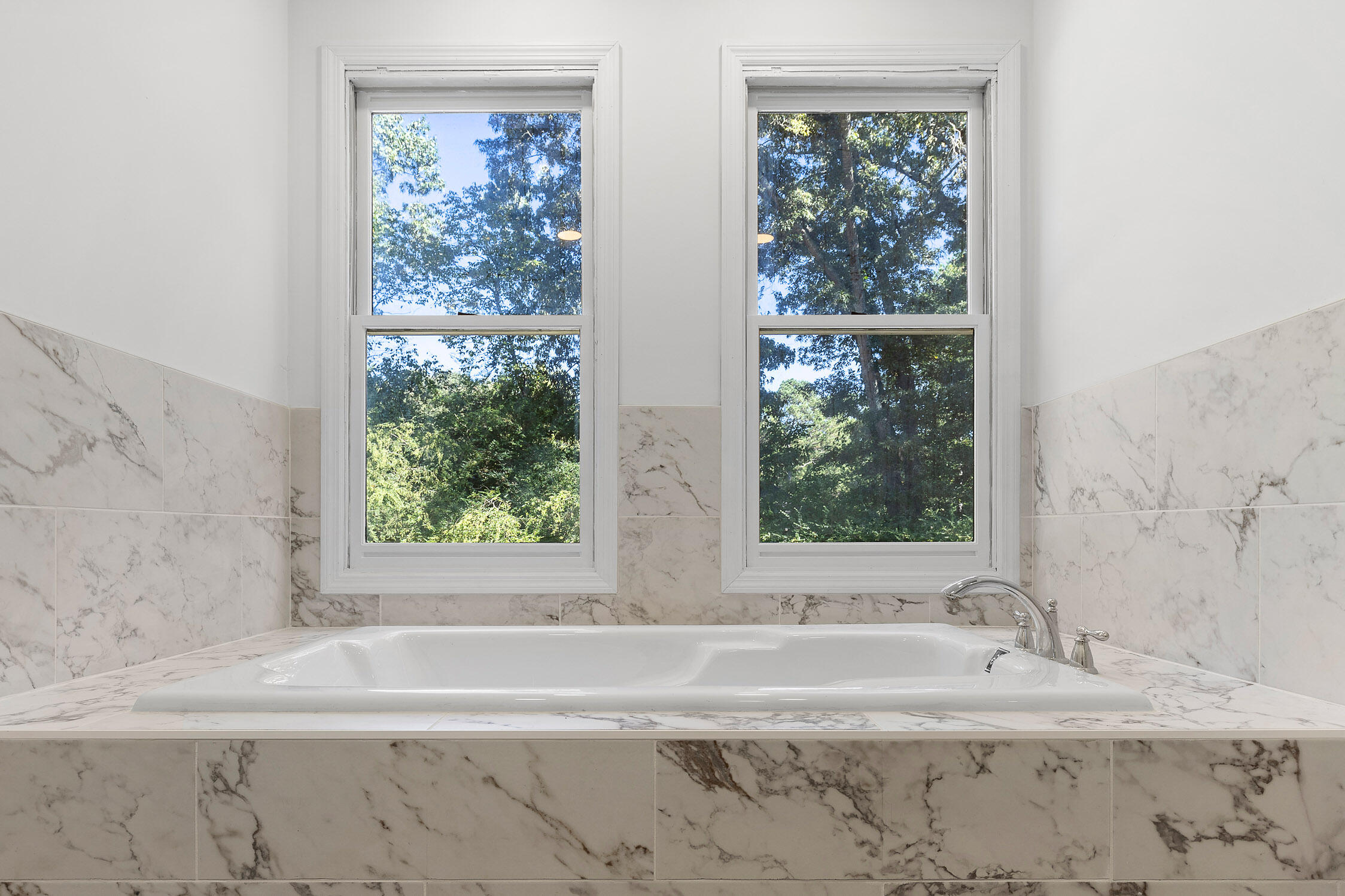 7713 Elizabeth Way Drive