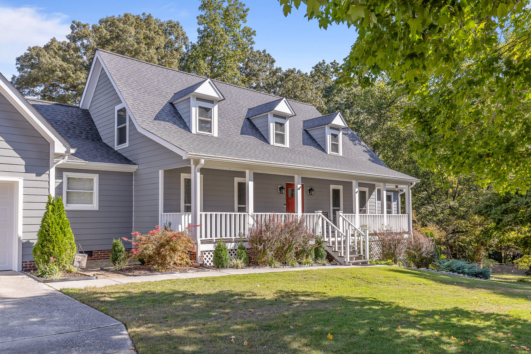 7713 Elizabeth Way Drive