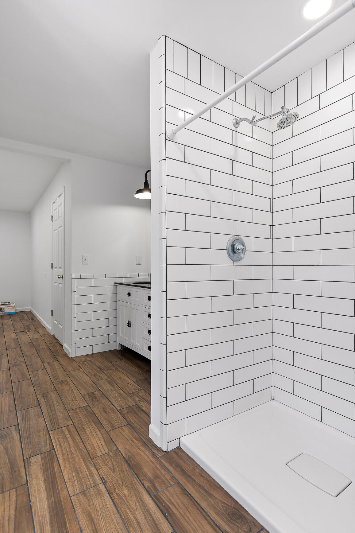 7713 Elizabeth Way Drive